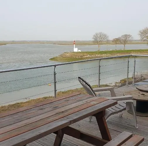 Vue D'ici Apartment *